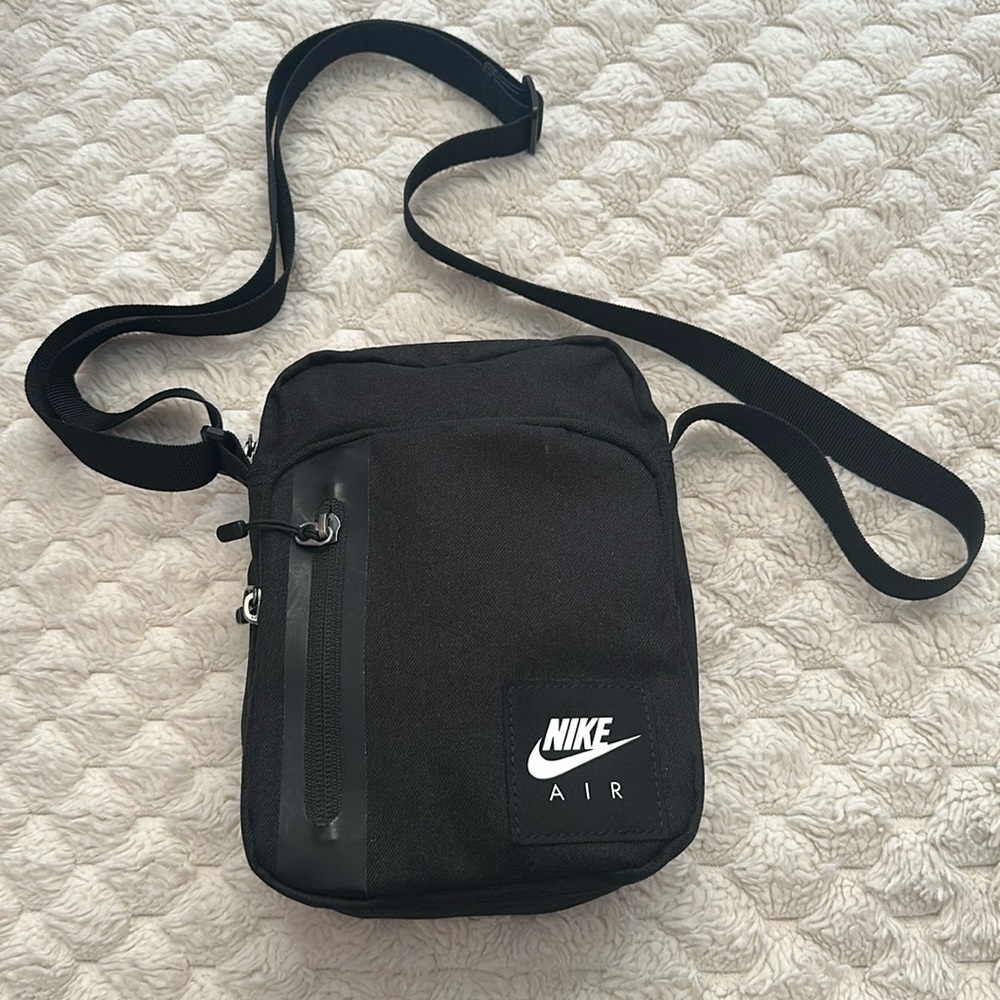 Nike crossbody bag